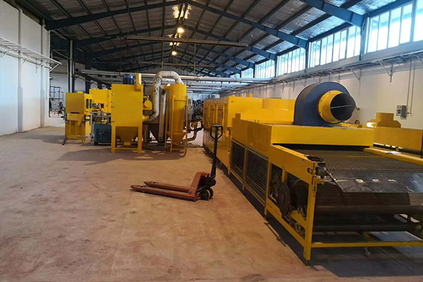 Longhui Machines is een professioneel R&D-, productie-, verkoop- en automatiseringsbedrijf voor remblokapparatuur